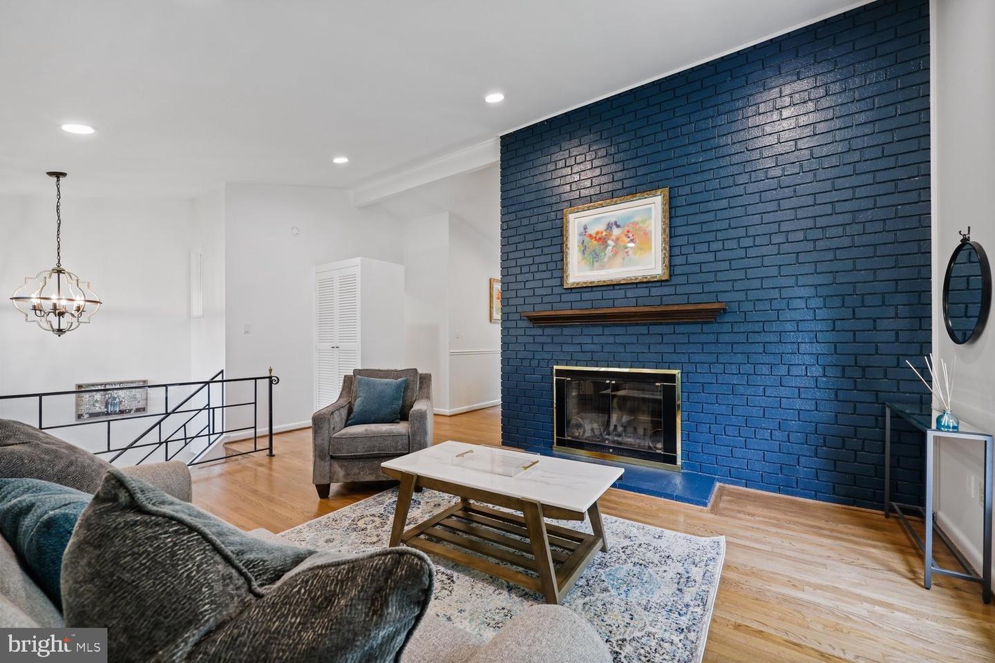 11208 Bybee St Property Photo 4