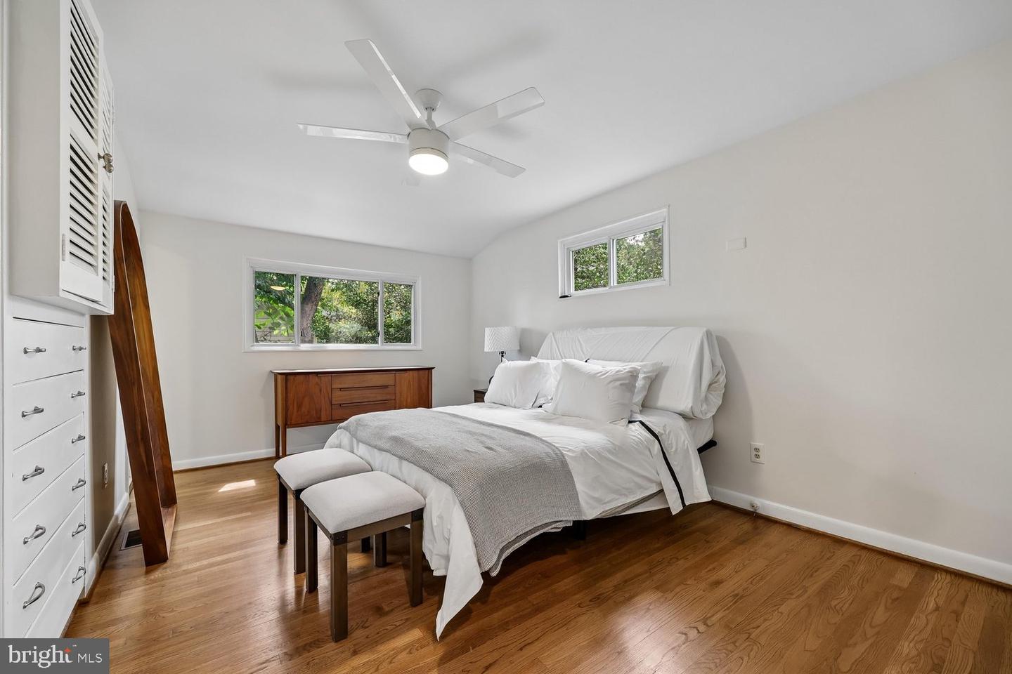 11208 Bybee St Property Photo 11
