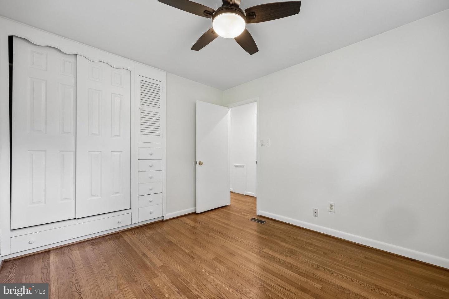11208 Bybee St Property Photo 16