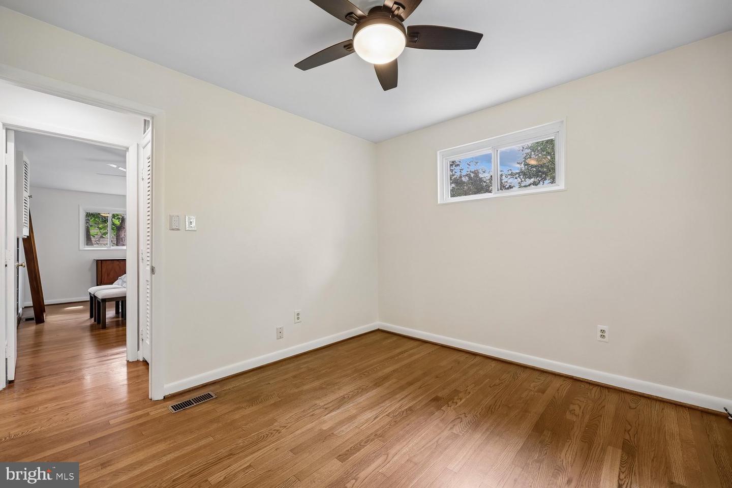 11208 Bybee St Property Photo 17