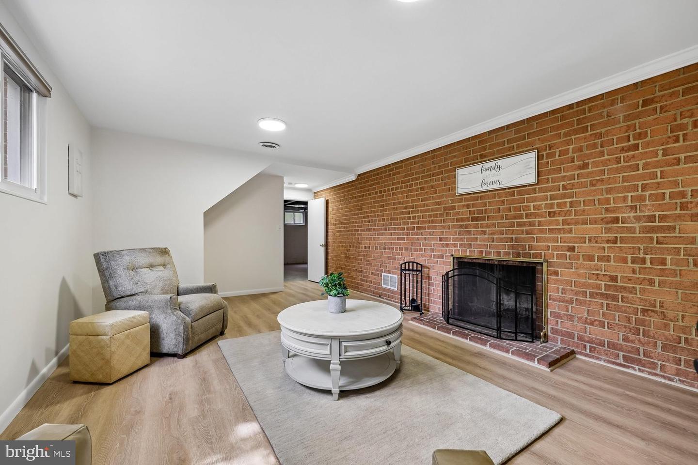 11208 Bybee St Property Photo 23