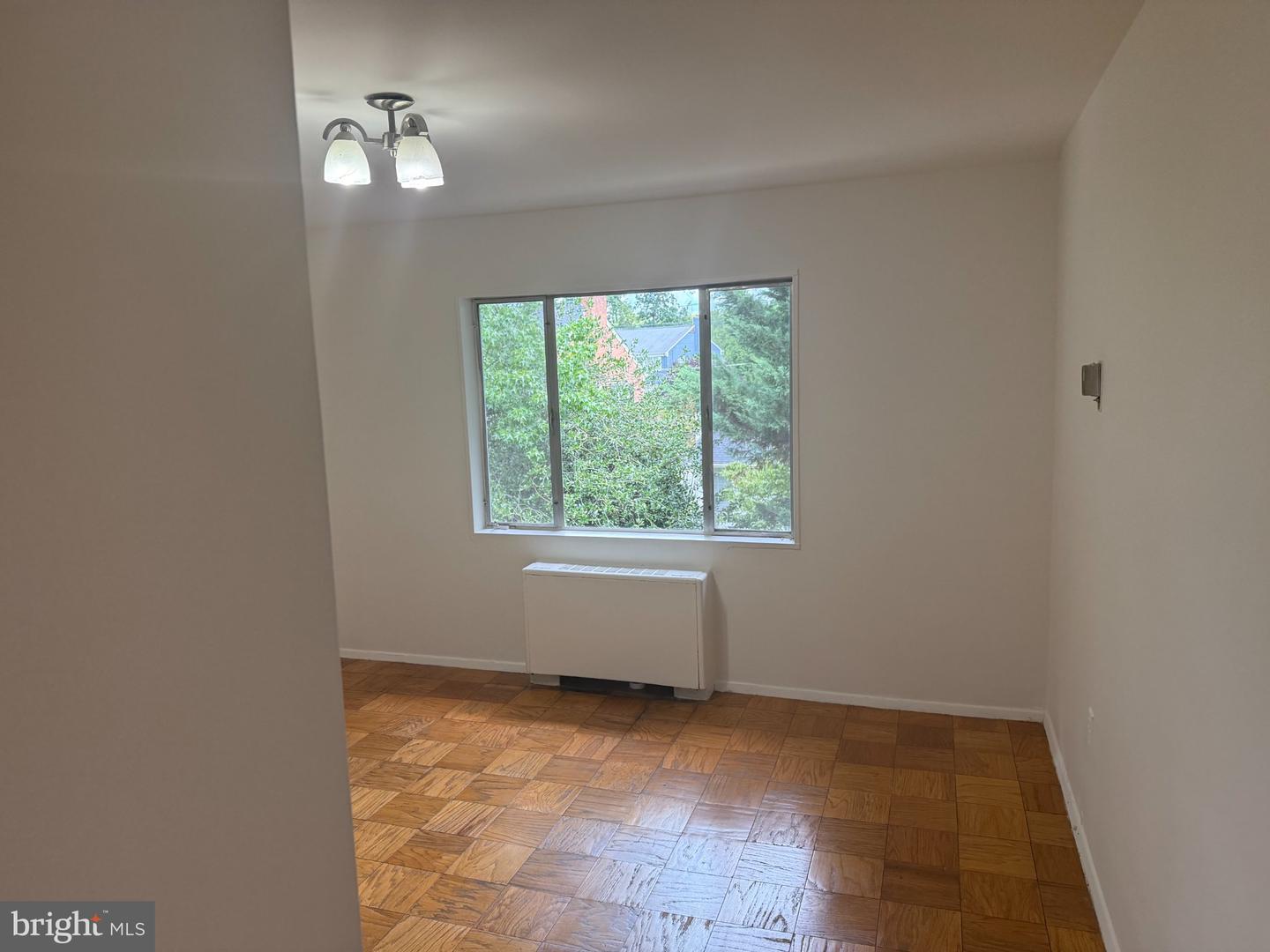 5301 Westbard Cir #346 Property Photo 5
