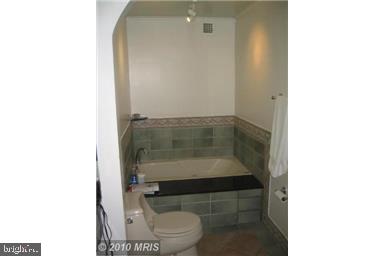 5301 Westbard Cir #346 Property Photo 8