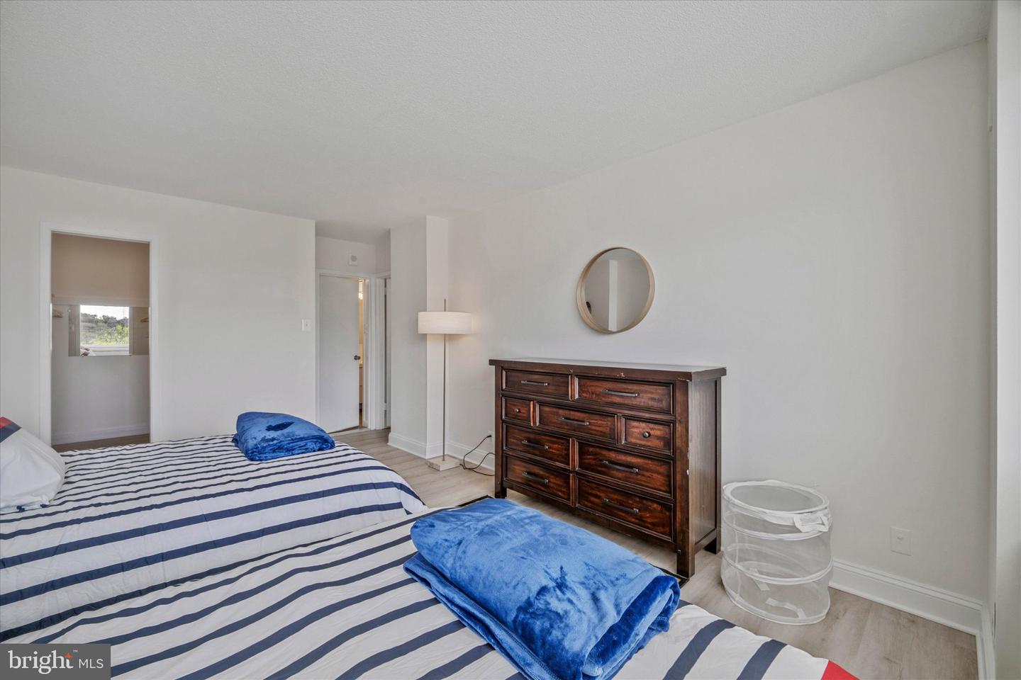 4515 Willard Ave #906s Property Photo 21