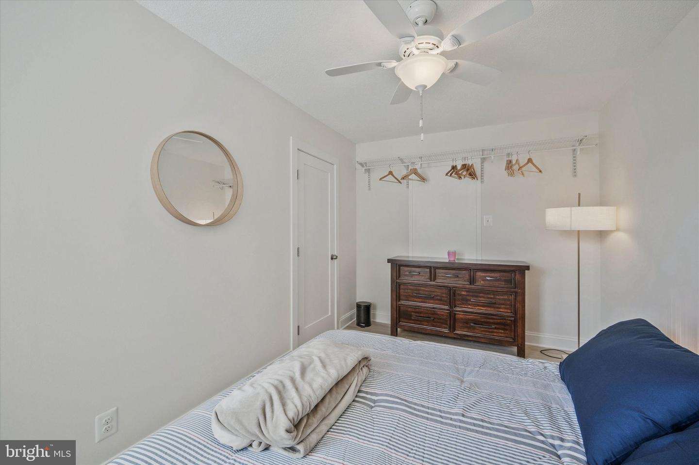 4515 Willard Ave #906s Property Photo 28
