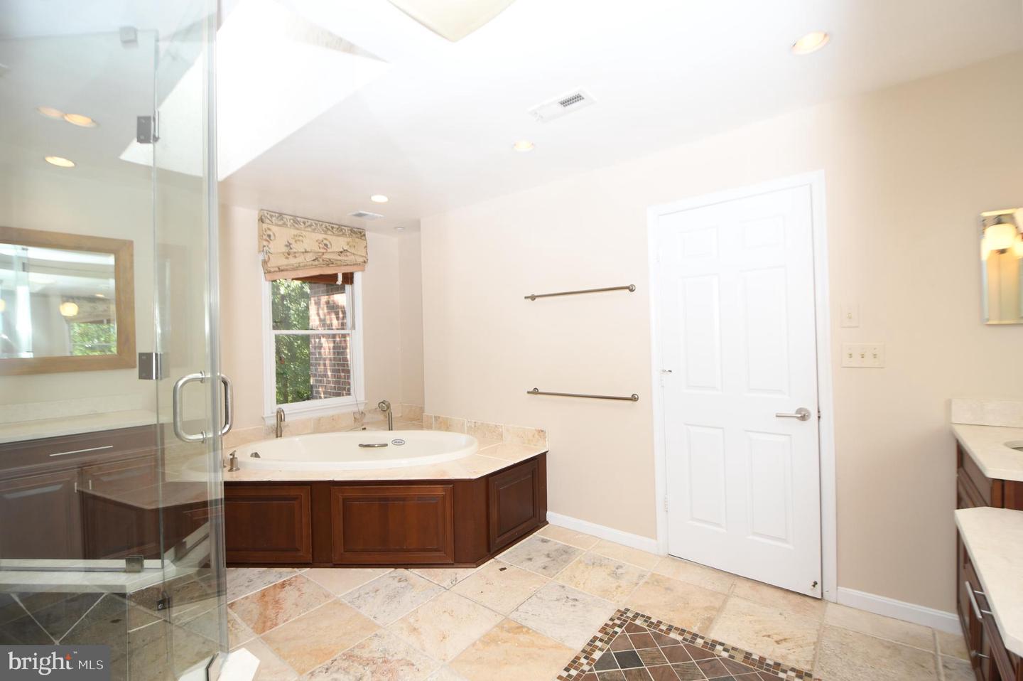 26 Holly Leaf Ct Property Photo 68