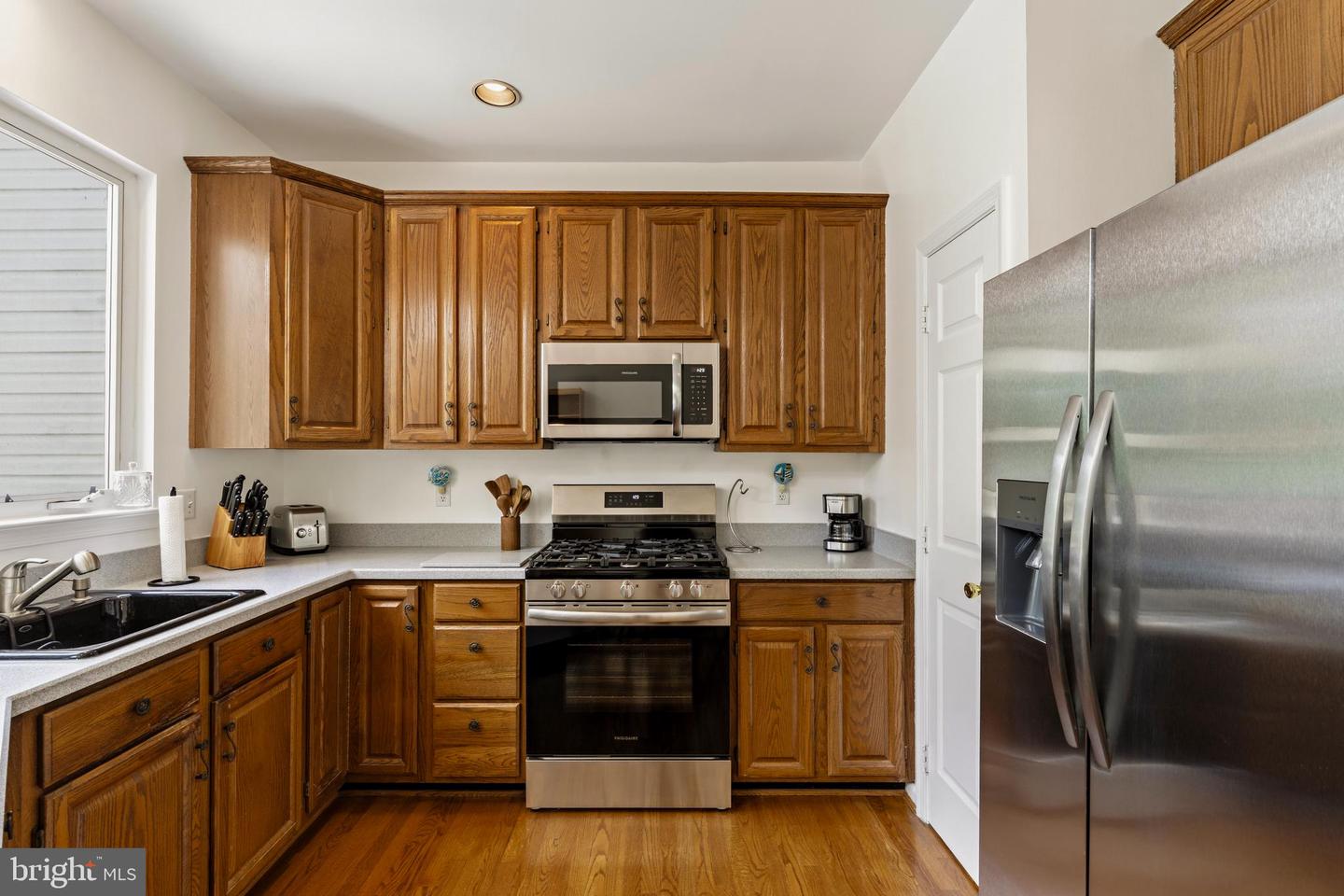20303 Battery Bend Pl Property Photo 6