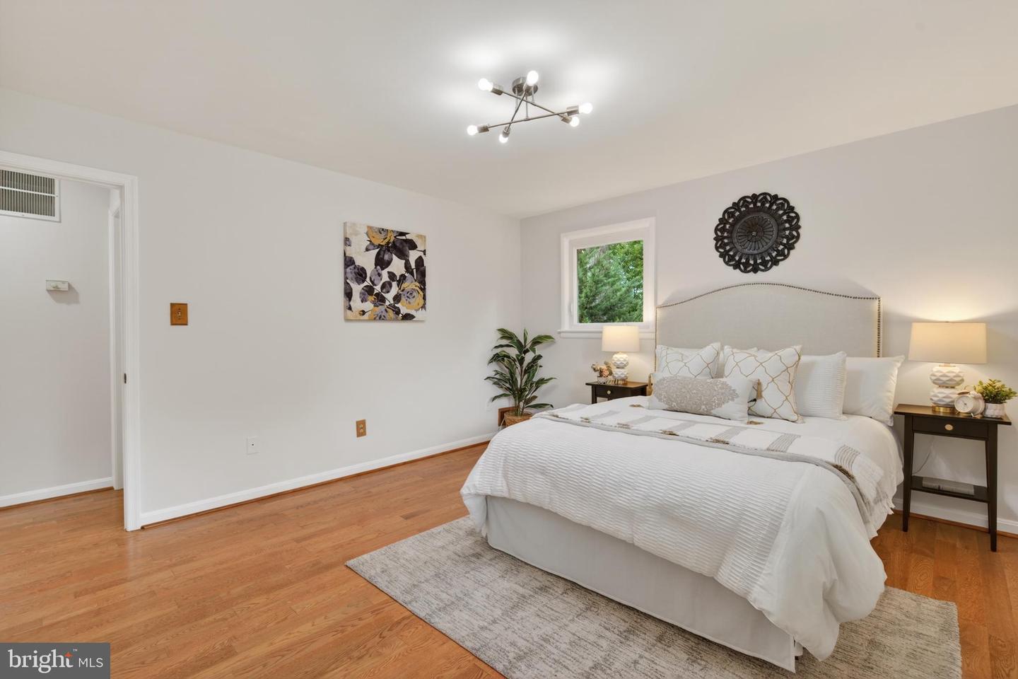 5701 Radnor Ct Property Photo 19