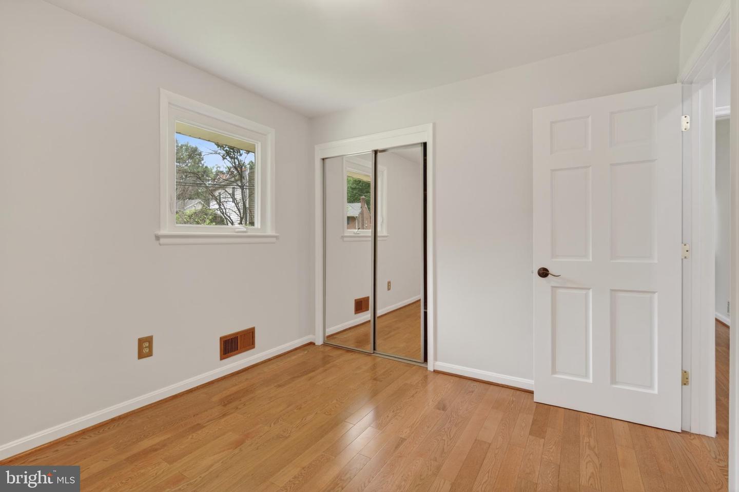 5701 Radnor Ct Property Photo 25
