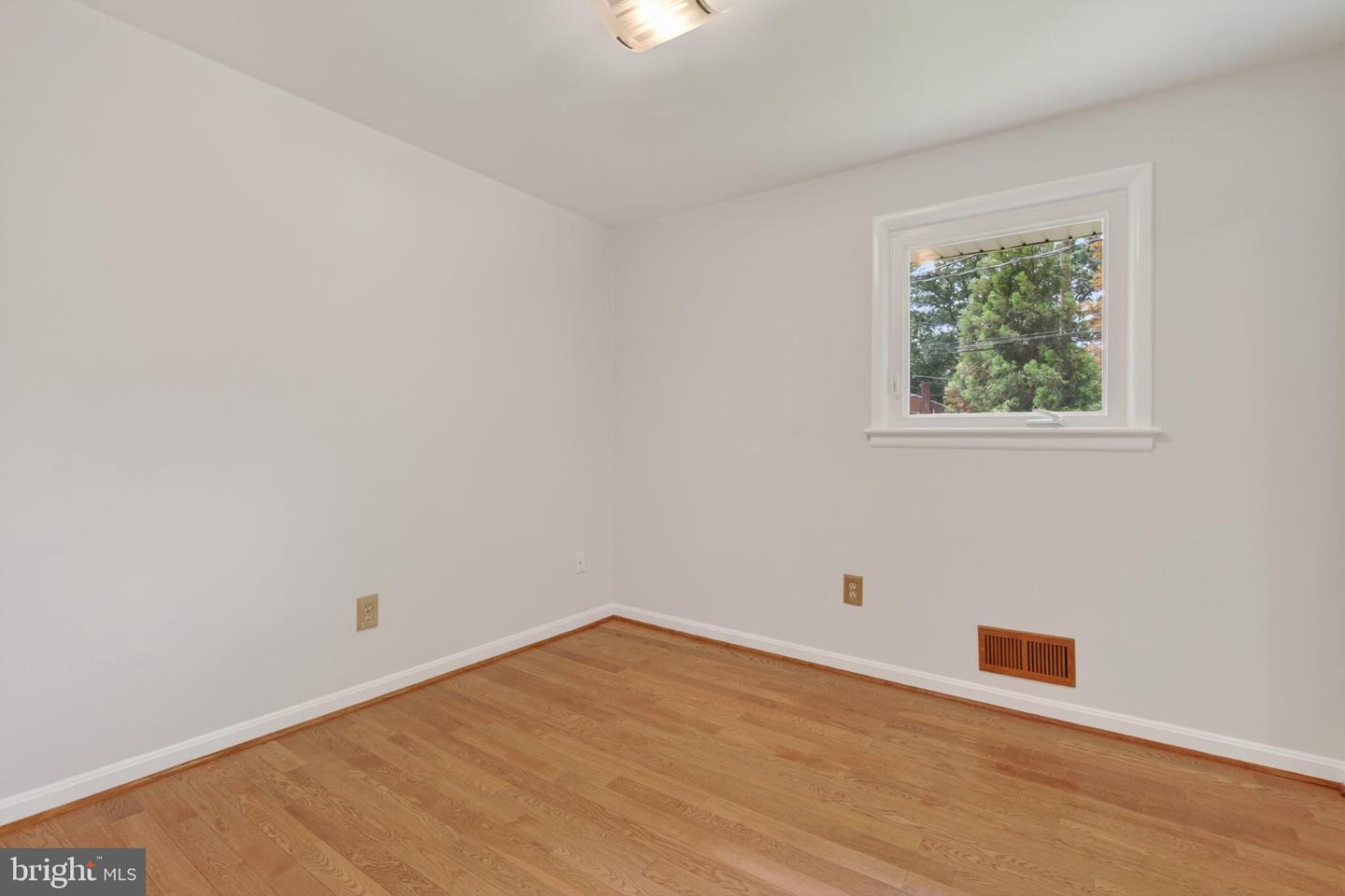 5701 Radnor Ct Property Photo 26