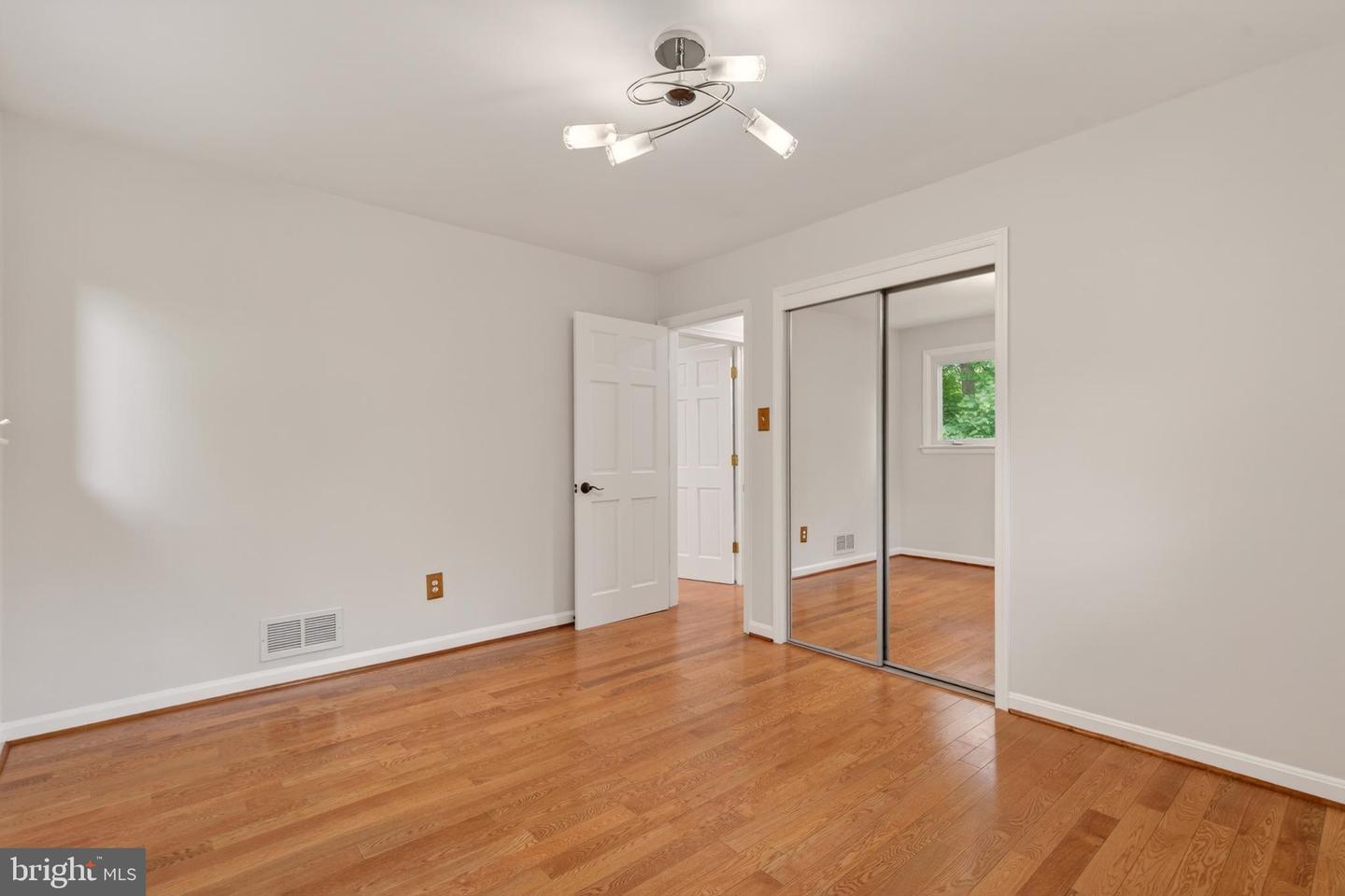 5701 Radnor Ct Property Photo 30