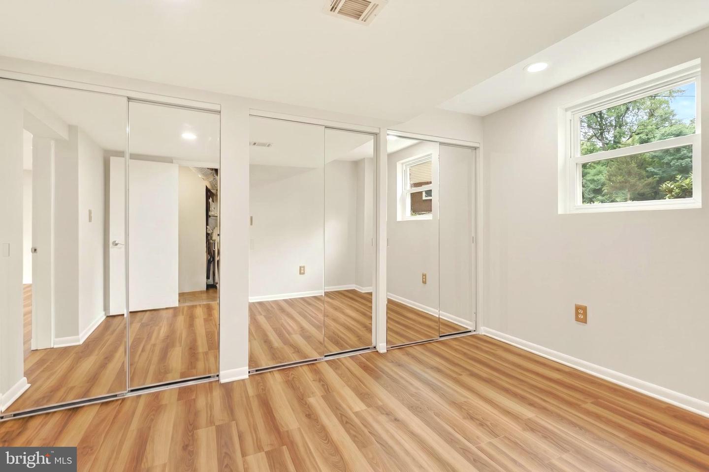 5701 Radnor Ct Property Photo 40