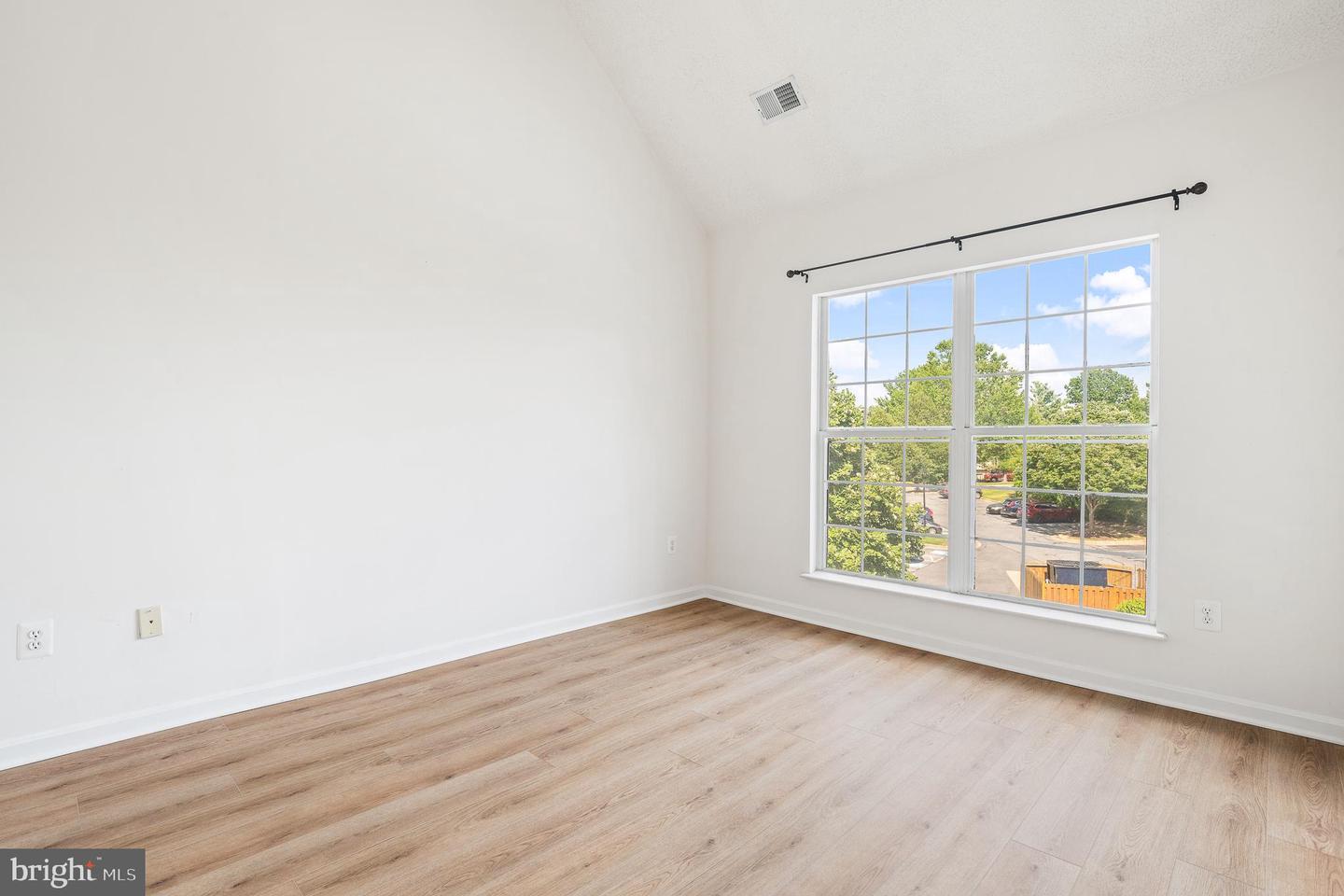 9810 Feathertree Ter #21 Property Photo 15