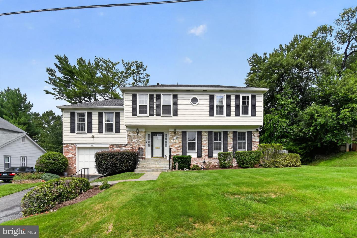 7905 Ivymount Ter Property Photo 1