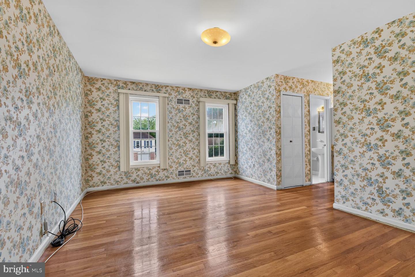7905 Ivymount Ter Property Photo 11