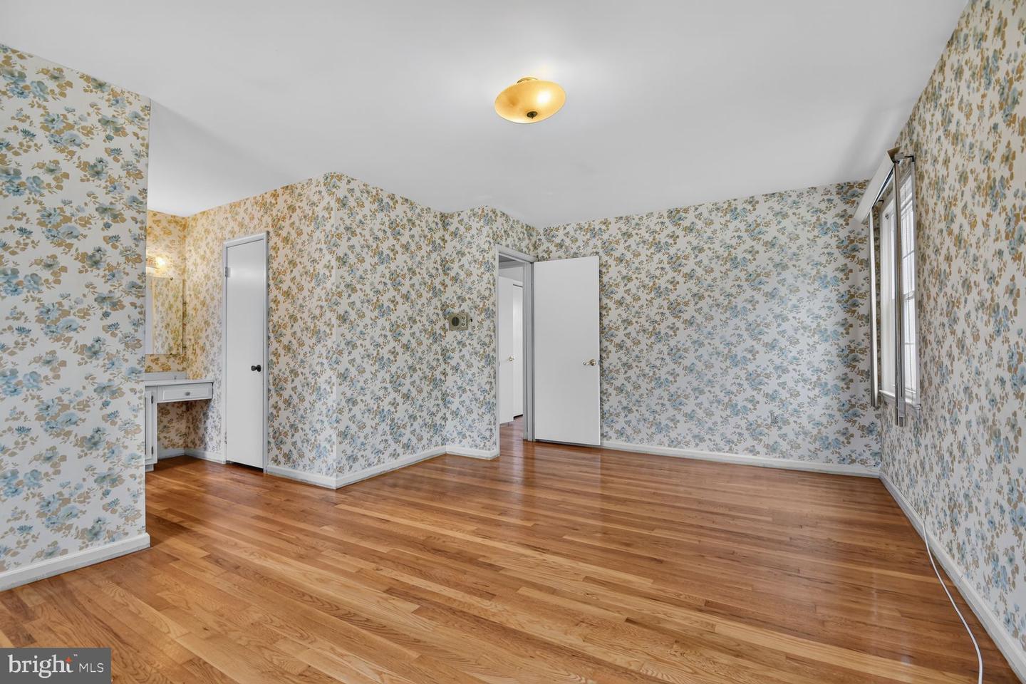 7905 Ivymount Ter Property Photo 12