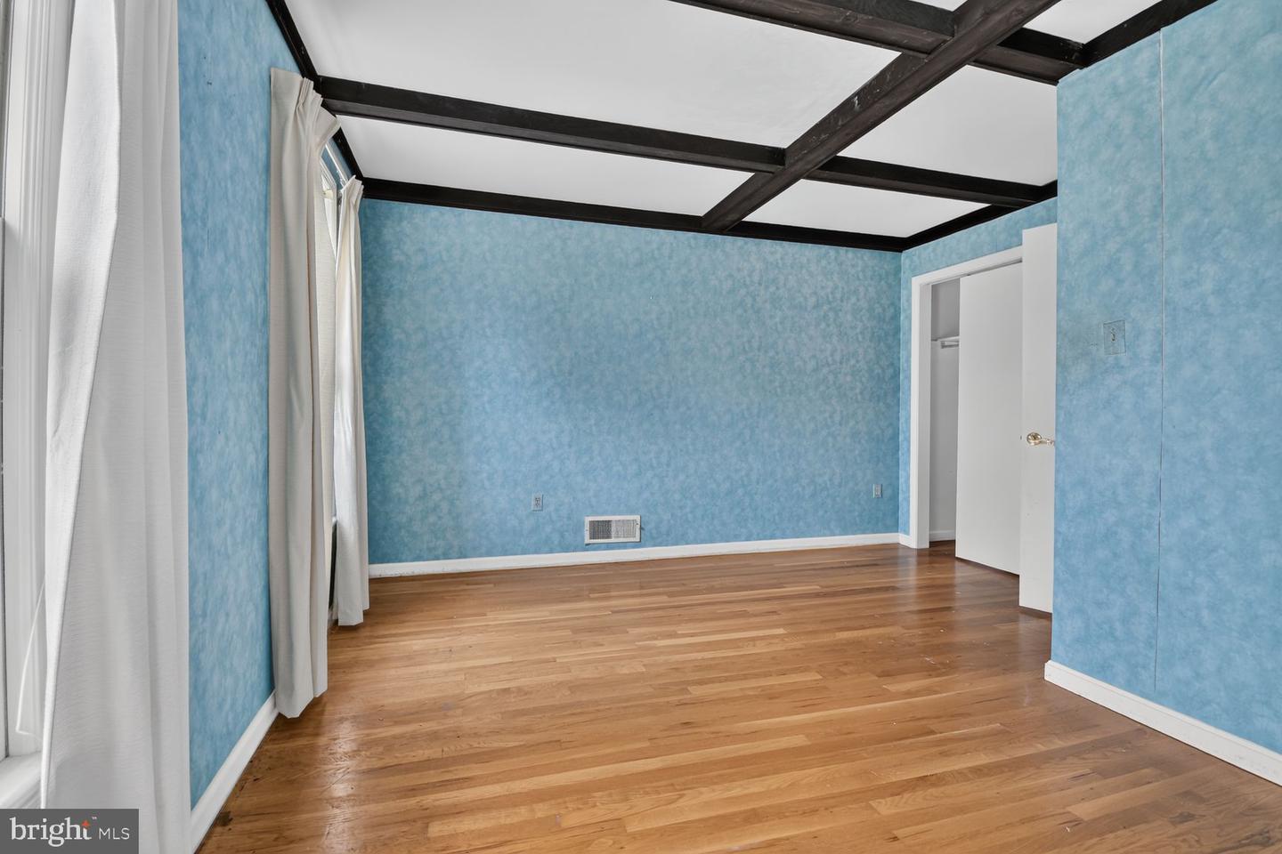 7905 Ivymount Ter Property Photo 19