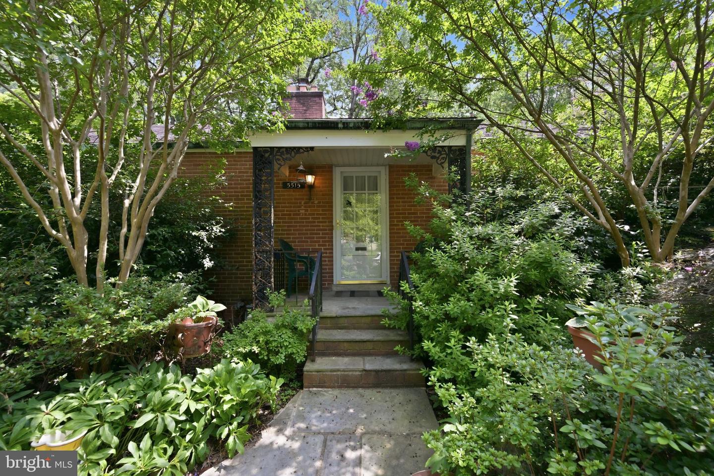 5515 Trent St Property Photo 1