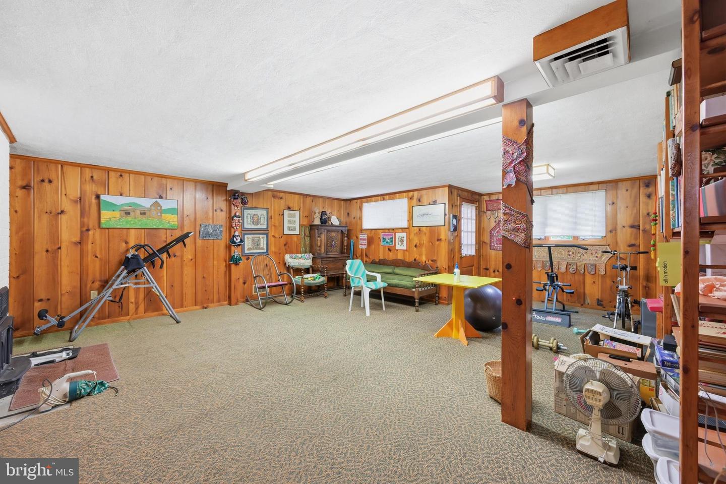 5515 Trent St Property Photo 18
