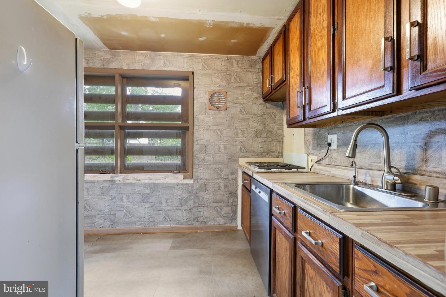 13010 Matey Rd Property Photo 12