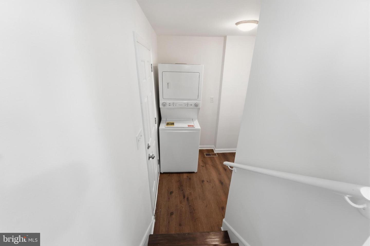 1105 Chiswell Ln Property Photo 22