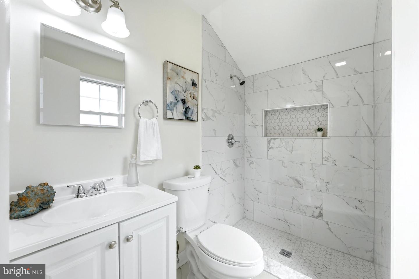 1105 Chiswell Ln Property Photo 32