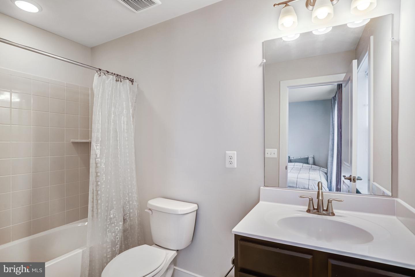 583 Shorthorn Way Property Photo 33