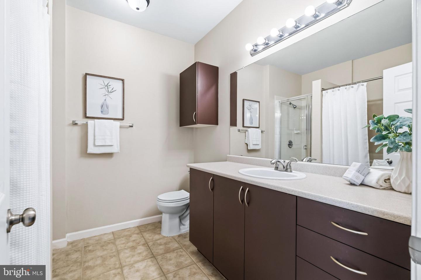 19623 Galway Bay Cir #403 Property Photo 16