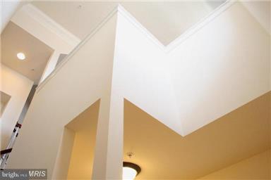 688 Pullman Pl Property Photo 3