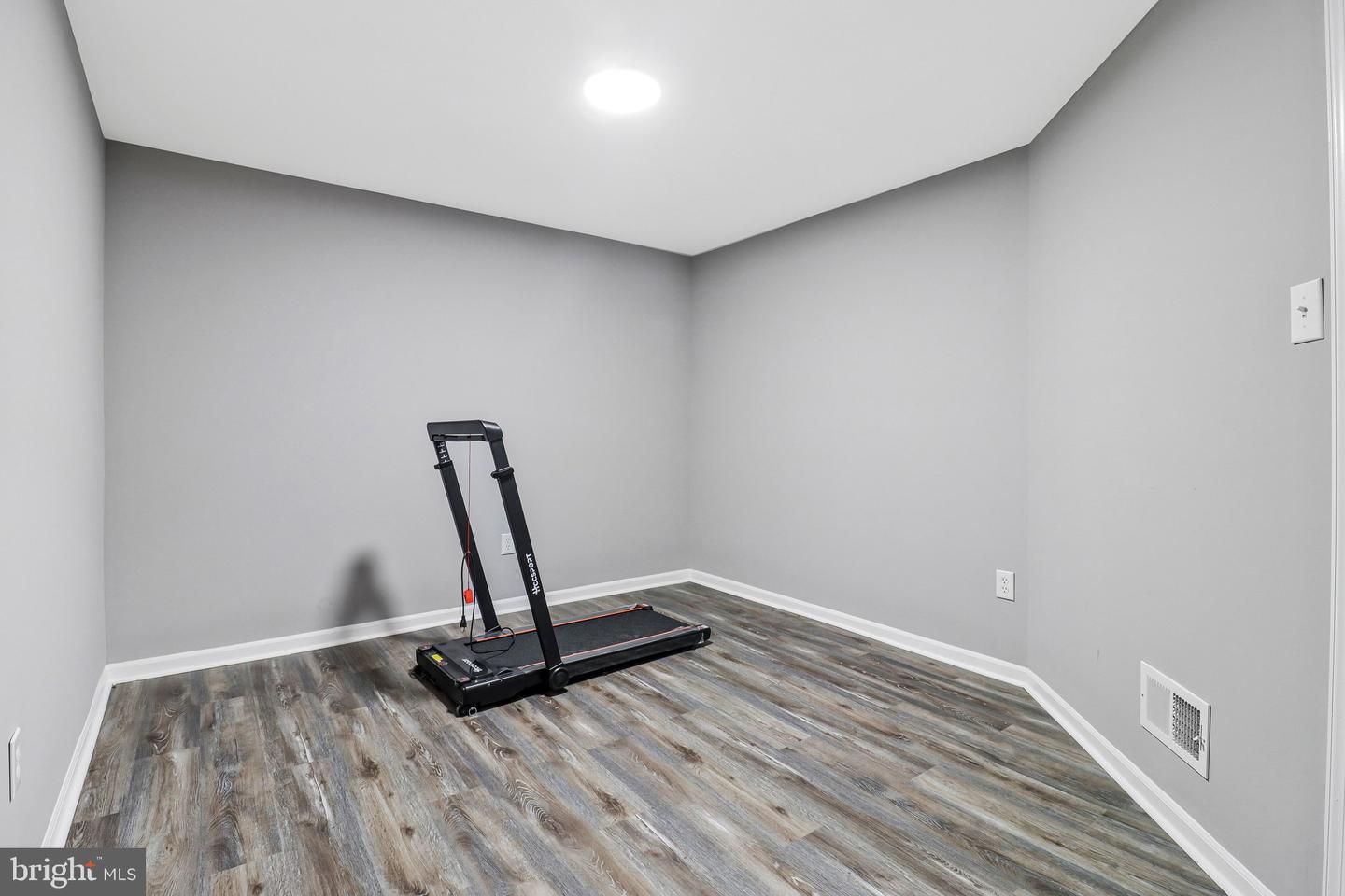 12217 Pissaro Dr Property Photo 31