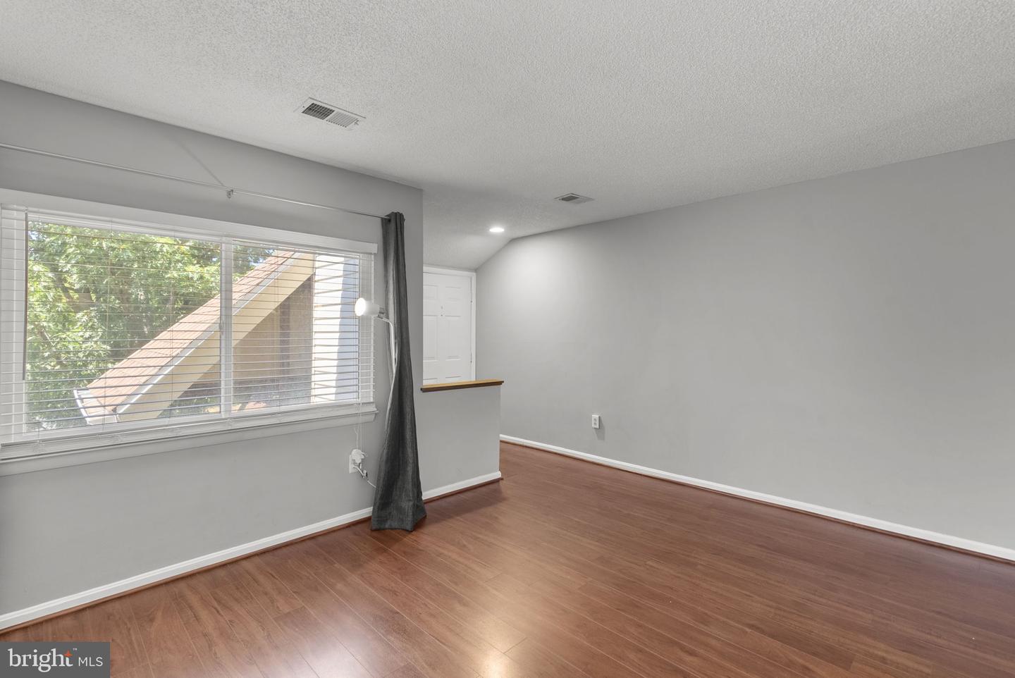 18249 Leman Lake Dr #607b Property Photo 6