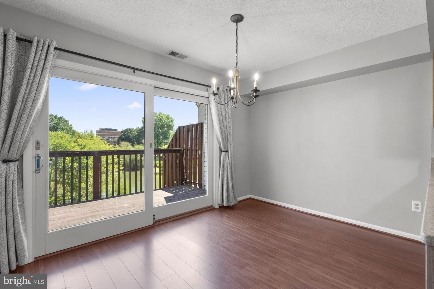 18249 Leman Lake Dr #607b Property Photo 12
