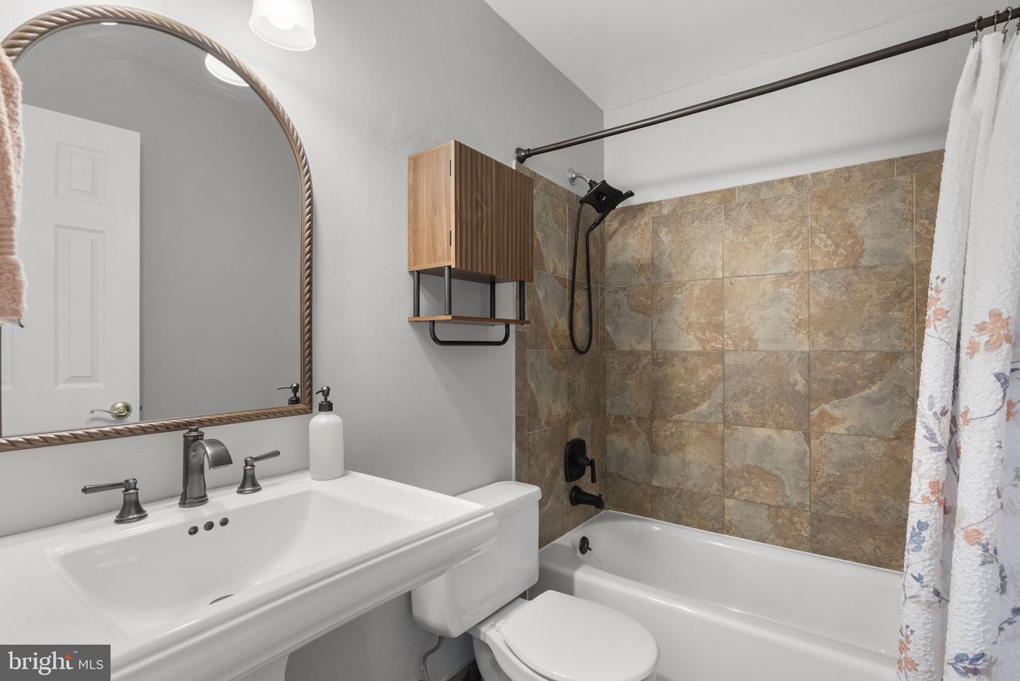 18249 Leman Lake Dr #607b Property Photo 23