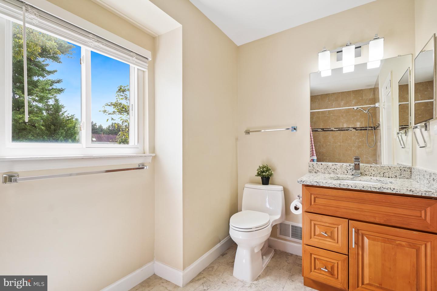 11409 Beechgrove Ln Property Photo 22