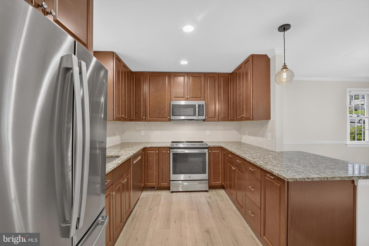1510 Live Oak Dr Property Photo 6
