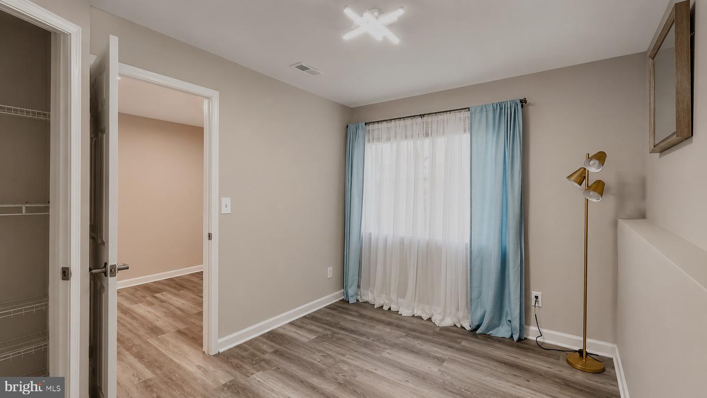 19105 Willow Spring Dr Property Photo 22