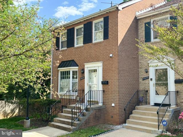 10937 AMHERST AVE #8