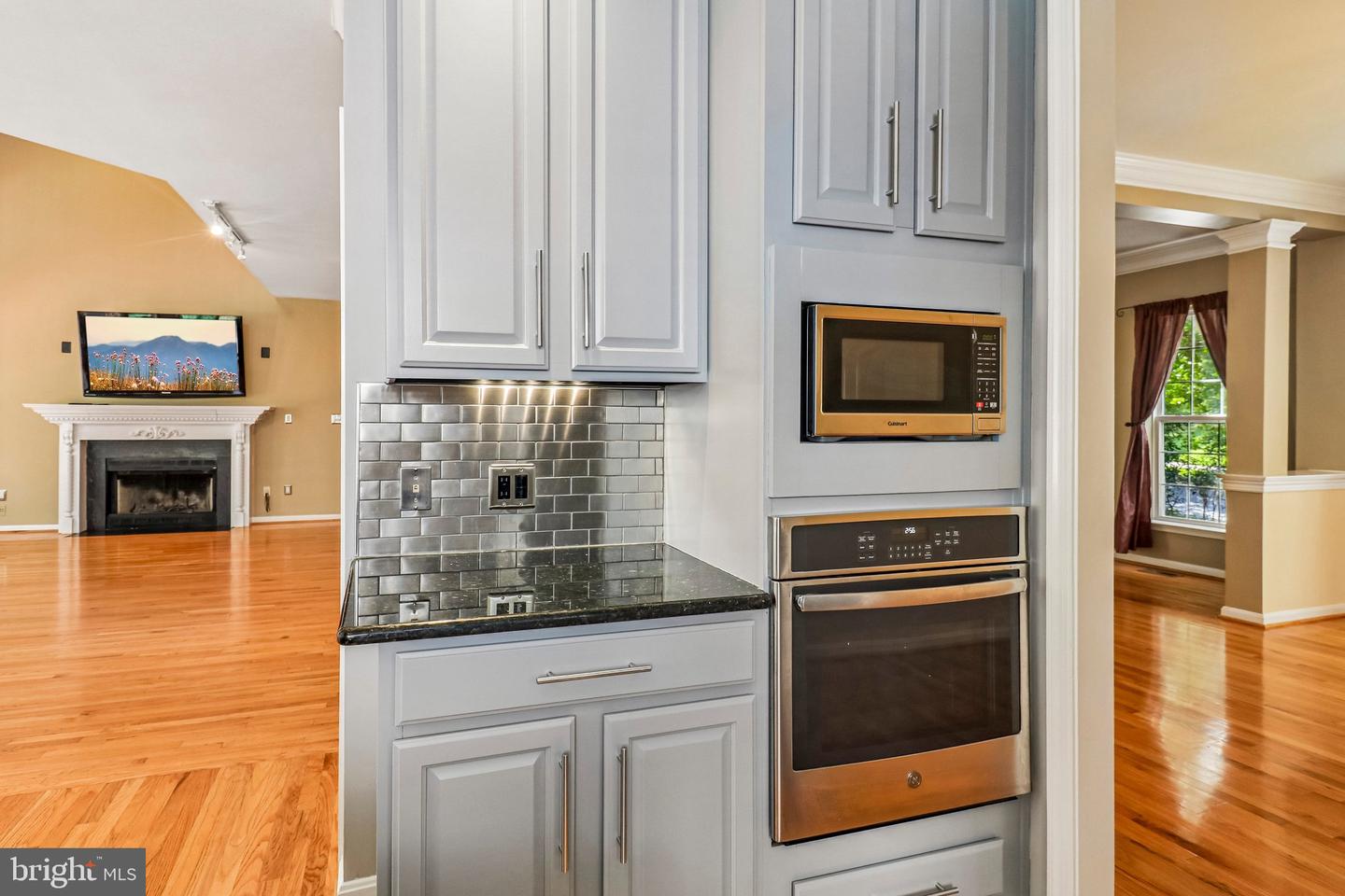 18428 Crownsgate Cir Property Photo 30