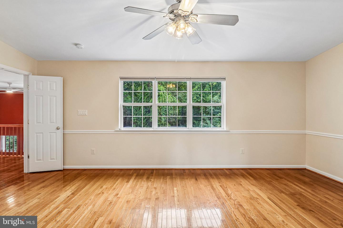18428 Crownsgate Cir Property Photo 41