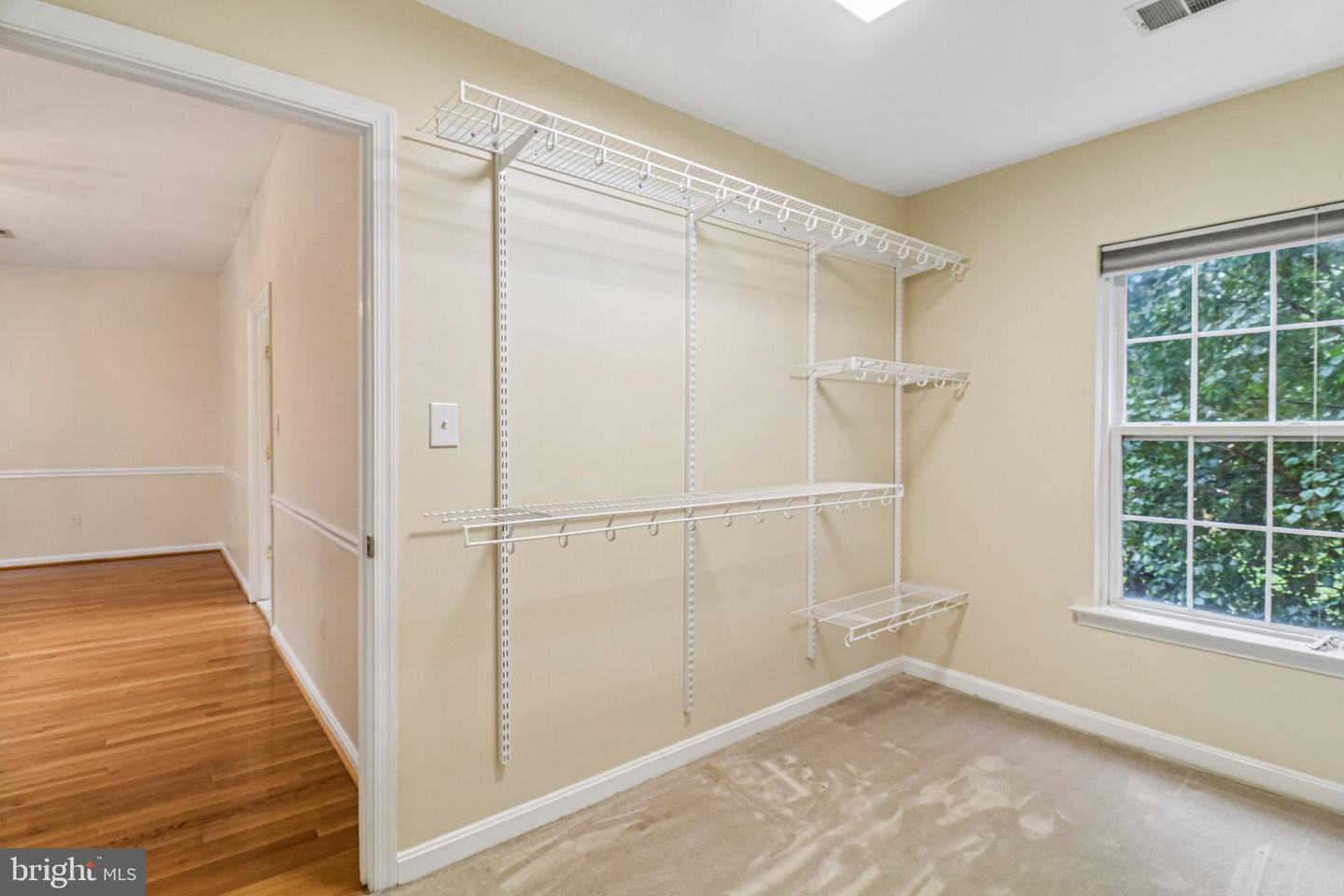 18428 Crownsgate Cir Property Photo 45