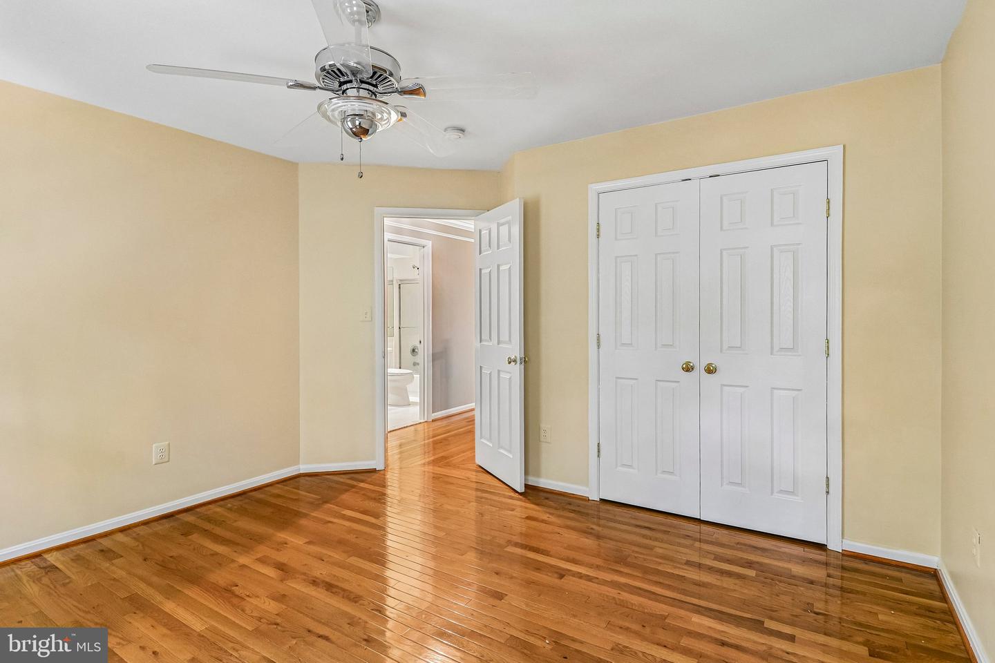 18428 Crownsgate Cir Property Photo 62