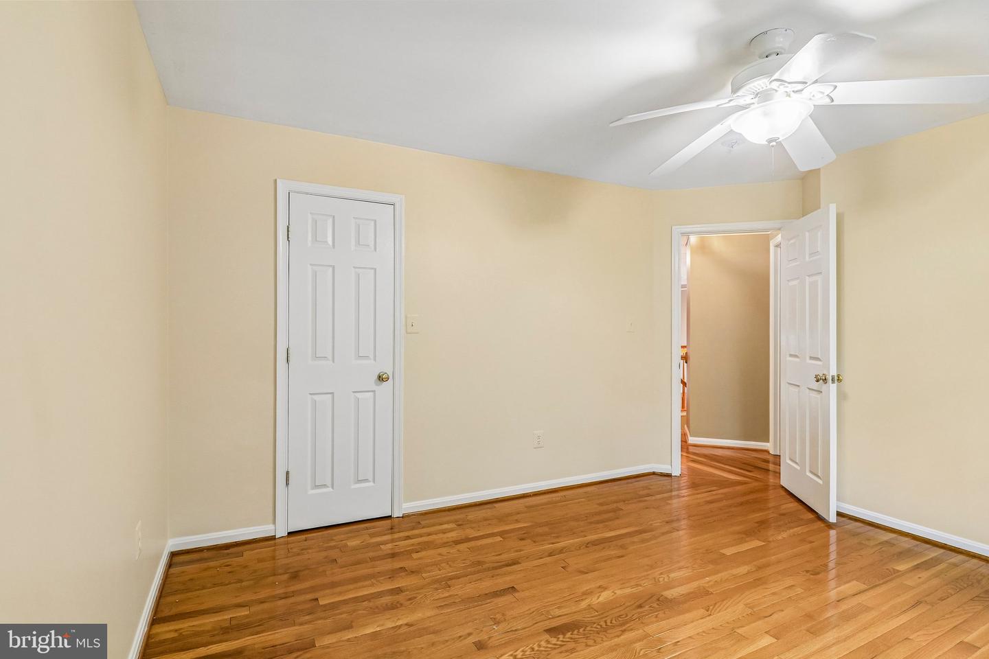 18428 Crownsgate Cir Property Photo 64