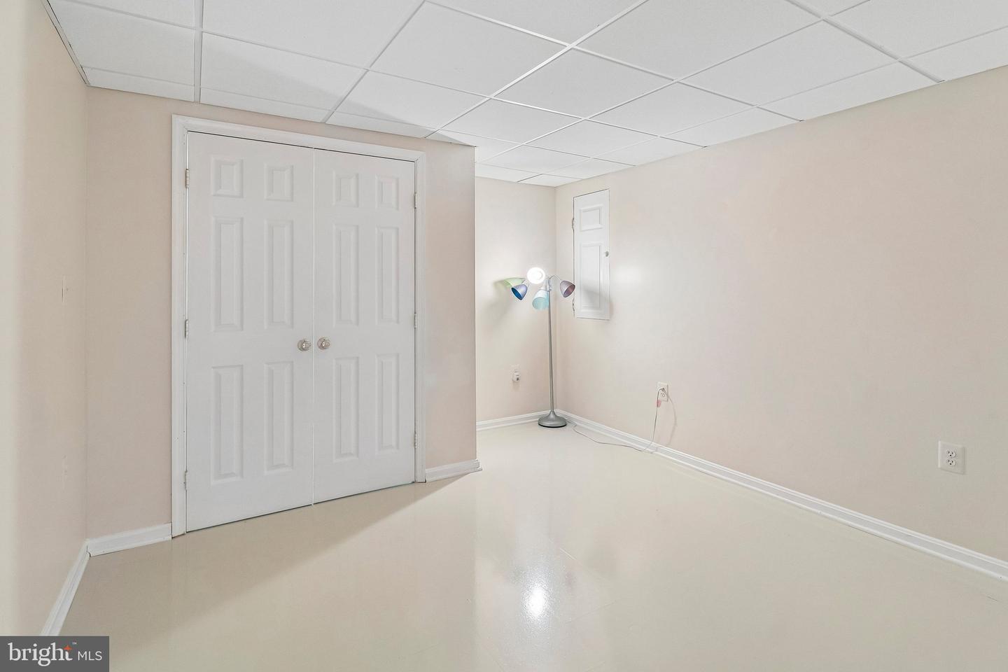 18428 Crownsgate Cir Property Photo 76