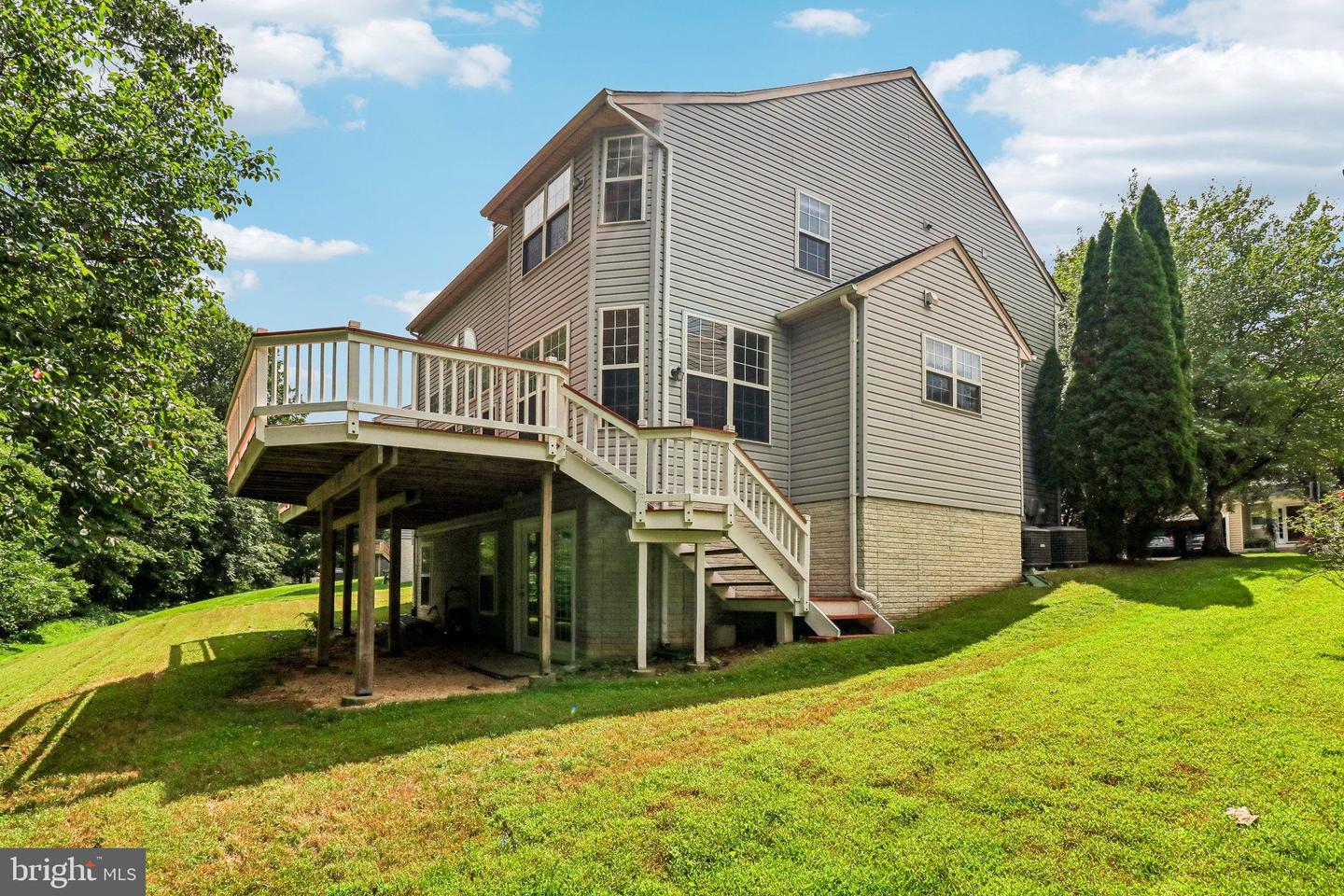 18428 Crownsgate Cir Property Photo 83