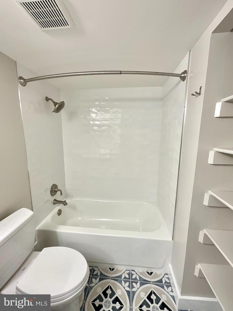 1 Dudley Ct #39 Property Photo 15