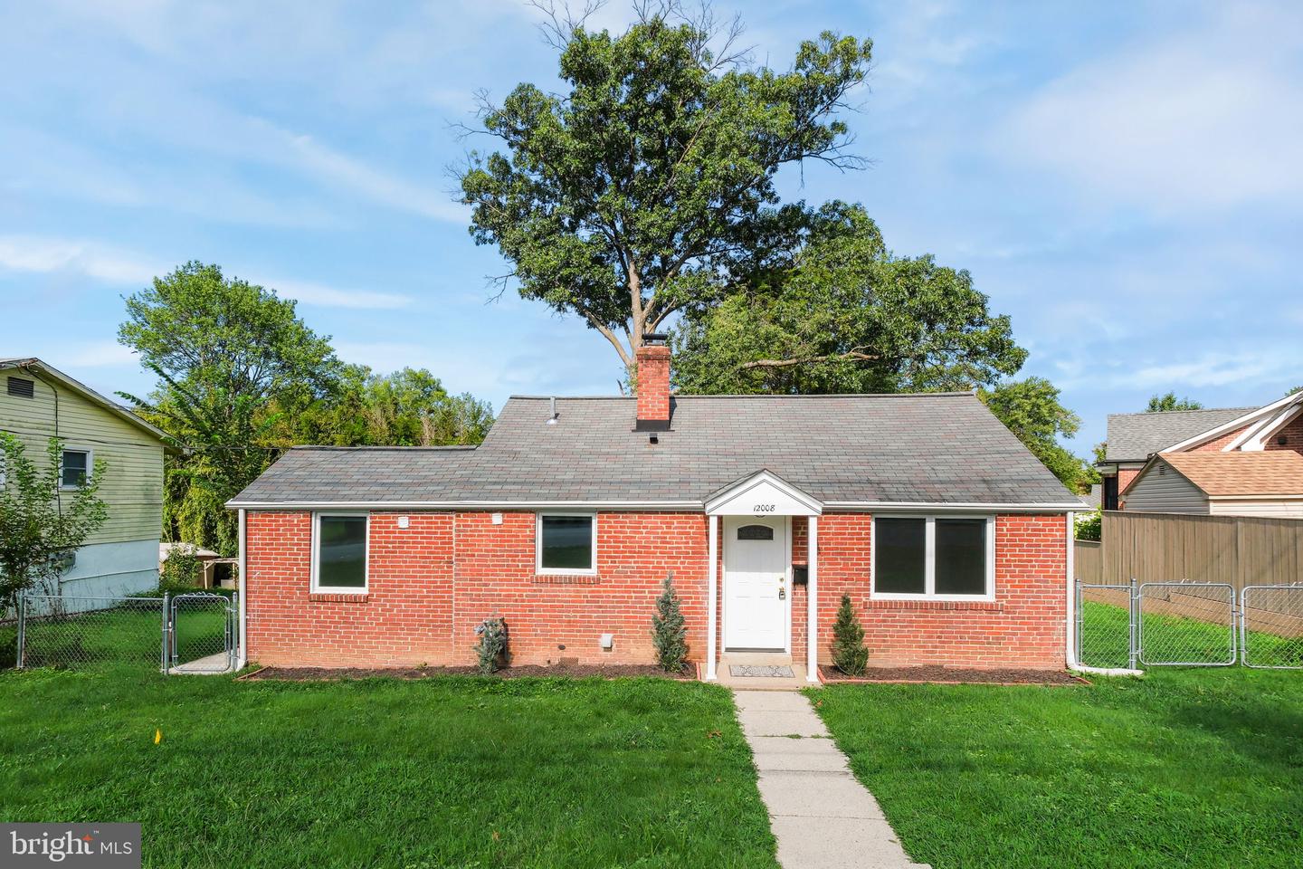 12008 GRANDVIEW AVE