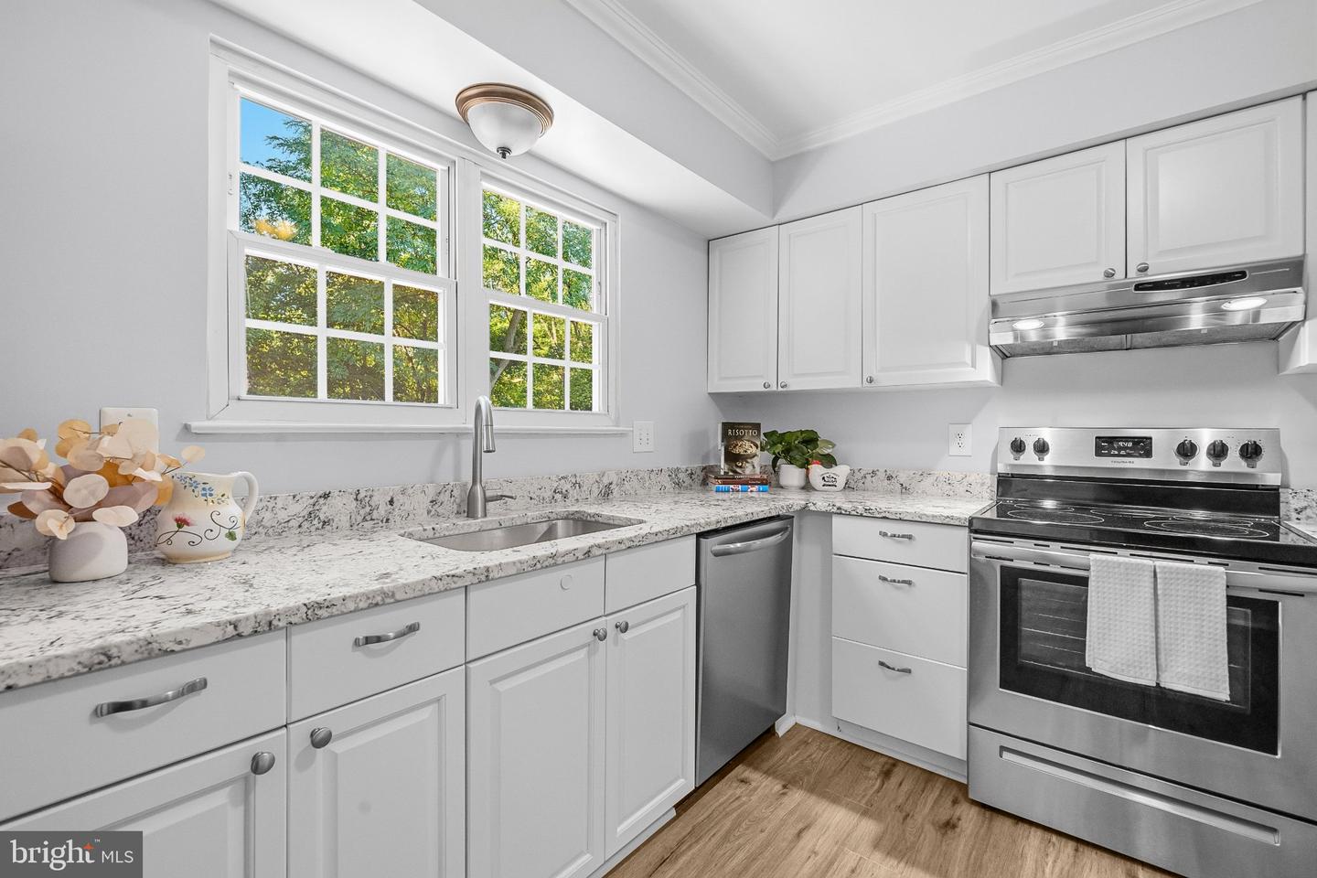13118 Pickering Dr Property Photo 16