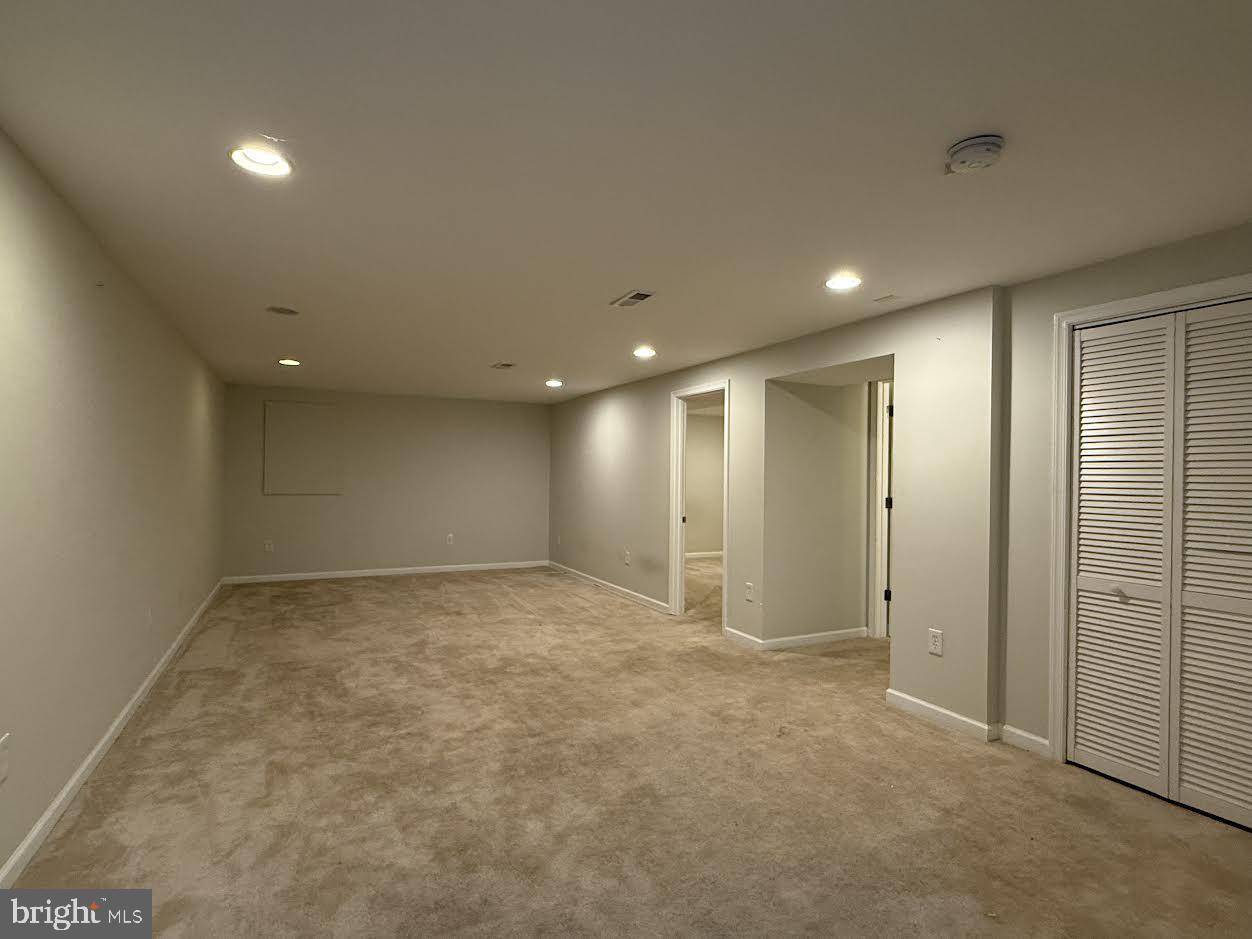 220 Summit Hall Rd Property Photo 28