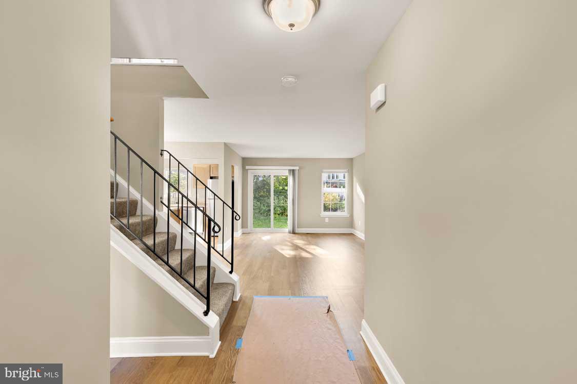 12104 Songbird Ln Property Photo 8