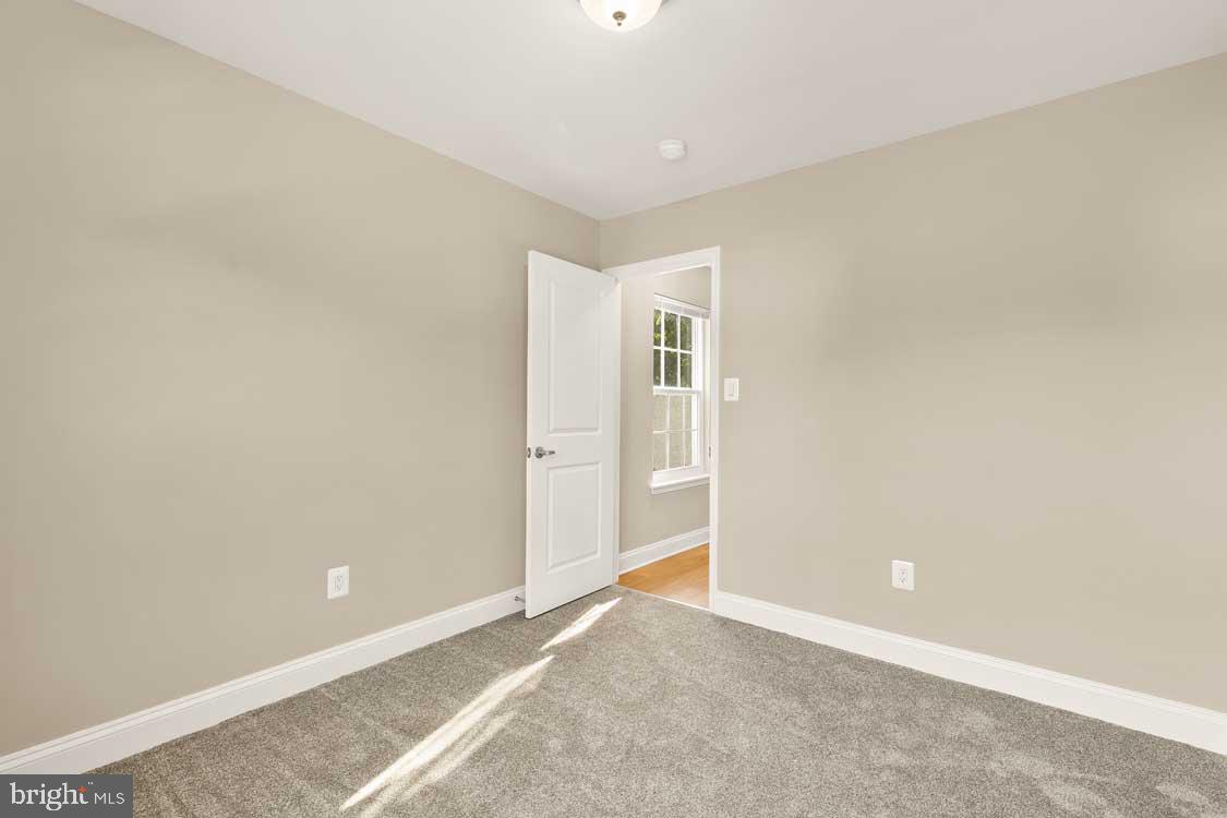 12104 Songbird Ln Property Photo 25